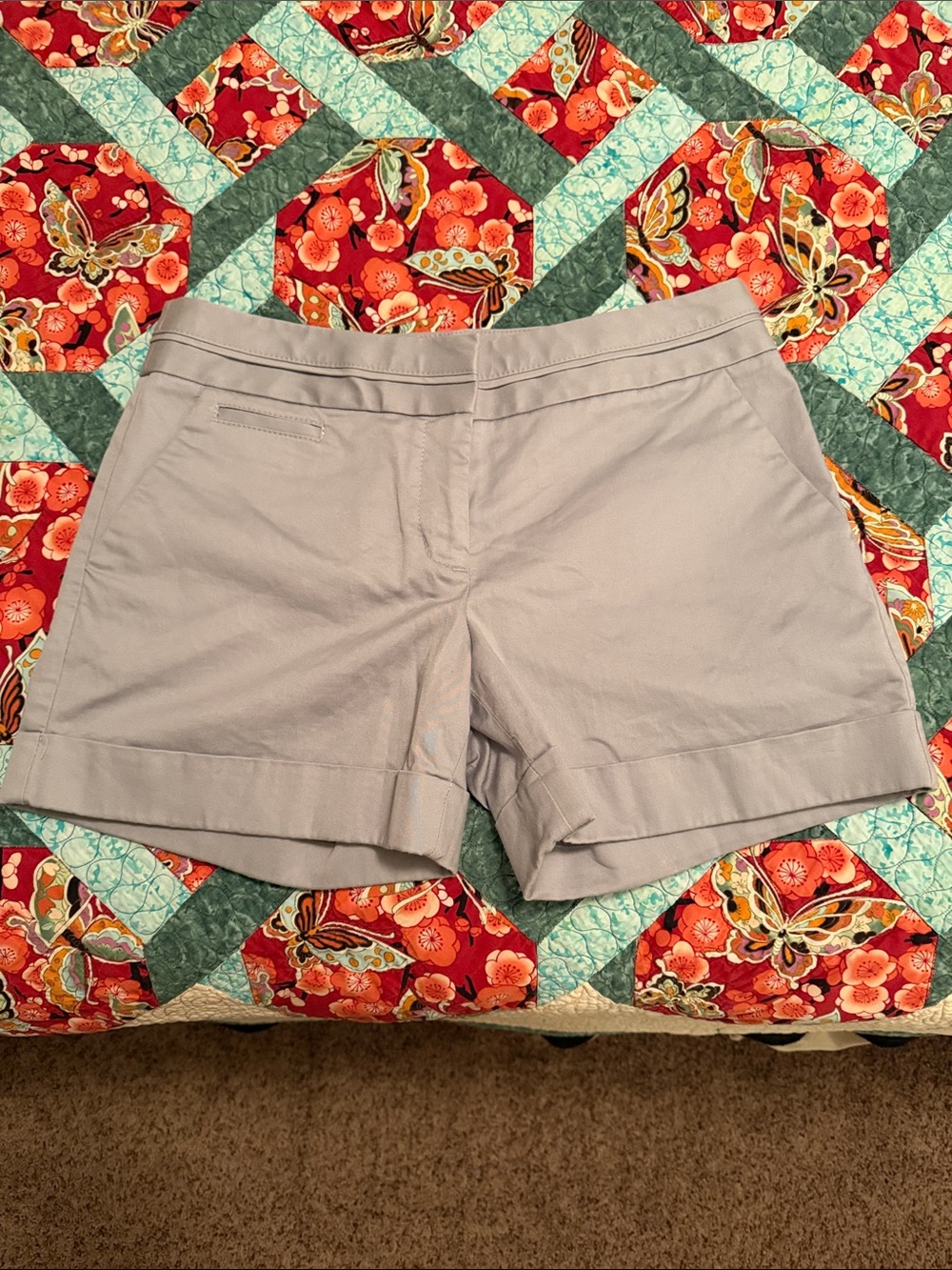 Express Women's Light Gray Tailored Cuffed Shorts